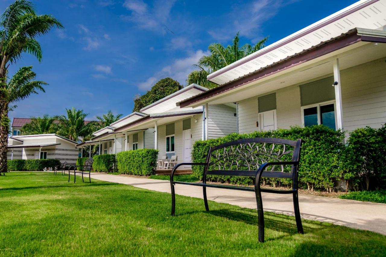 One Chumphon Hotel Esterno foto