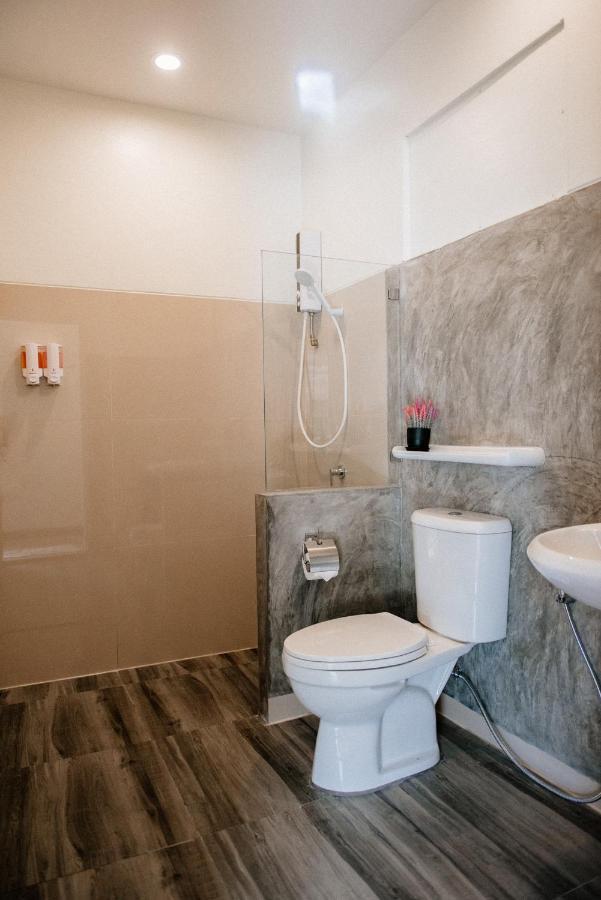 One Chumphon Hotel Esterno foto