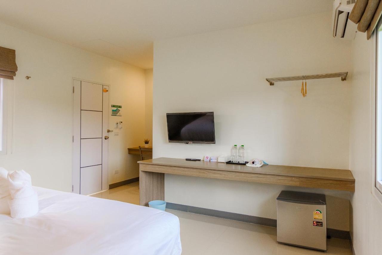 One Chumphon Hotel Esterno foto