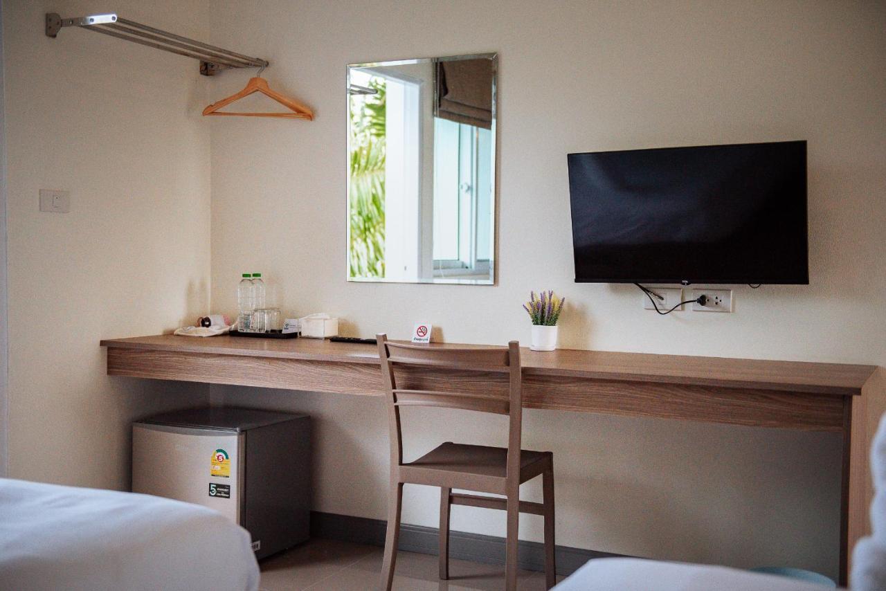 One Chumphon Hotel Esterno foto