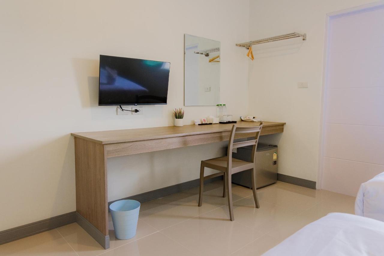 One Chumphon Hotel Esterno foto
